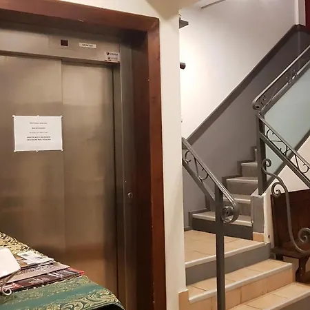 Pyrenées Atlantique Hotel 3*