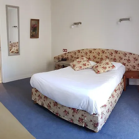 Pyrenées Atlantique Hotel