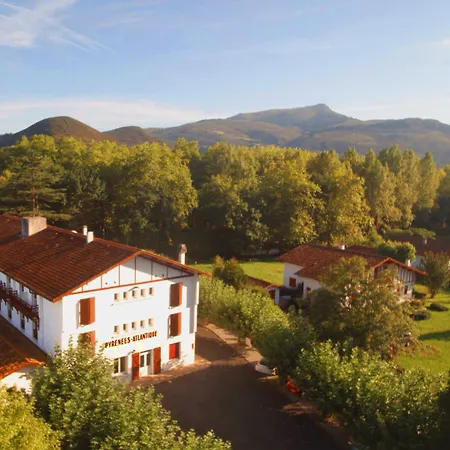 Hotel Pyrenées Atlantique 3*