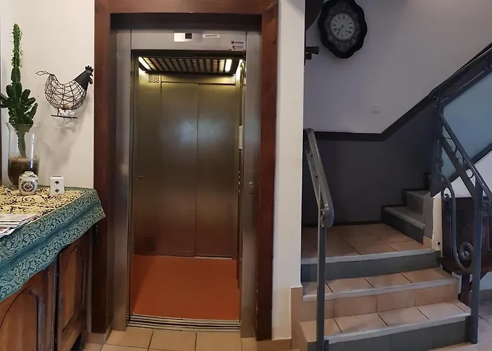 Hotel Pyrenees Atlantique 3*