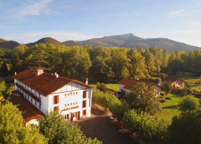 Szálloda Pyrenees Atlantique 3*